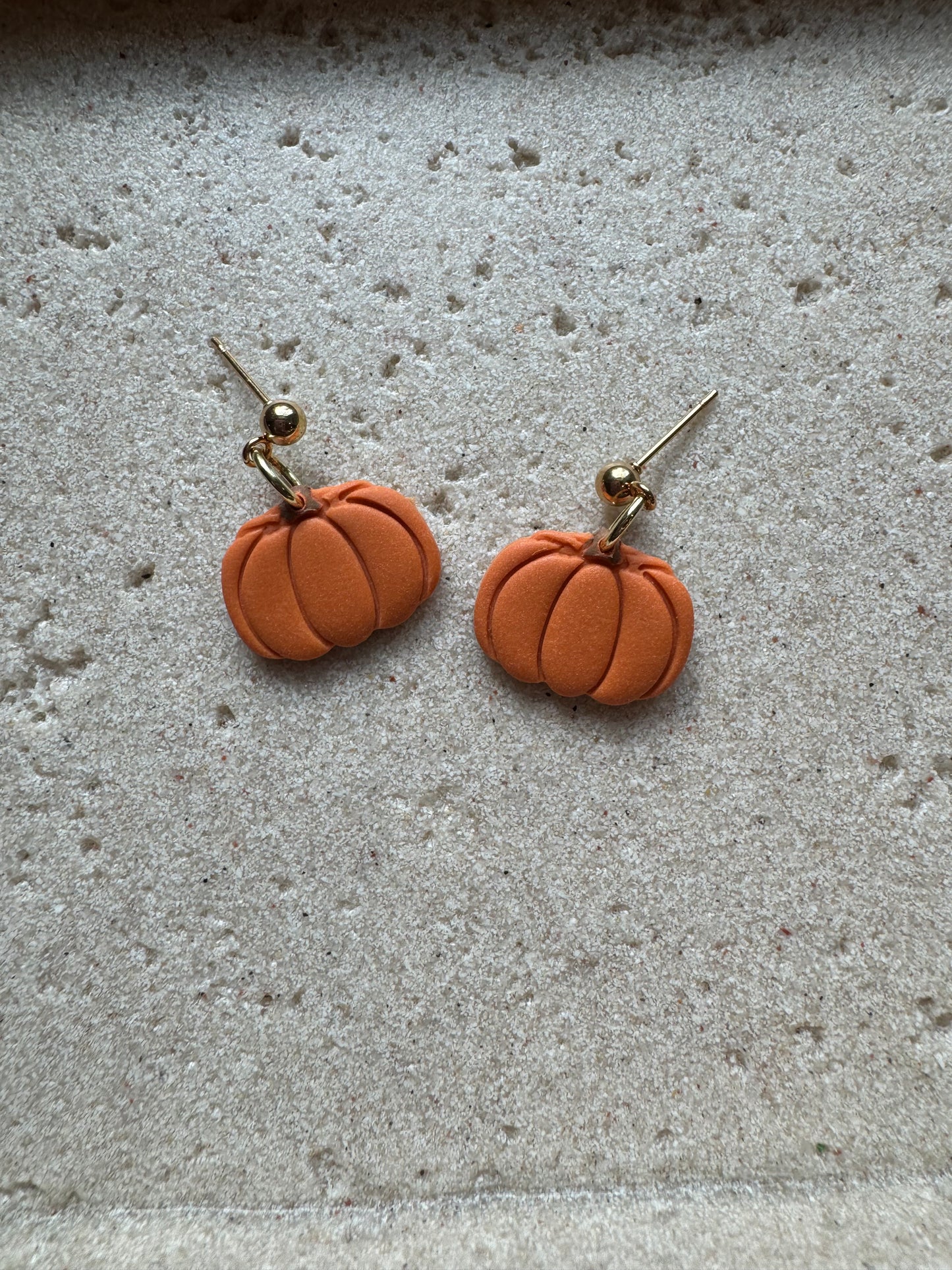 Small fall Pumpkins